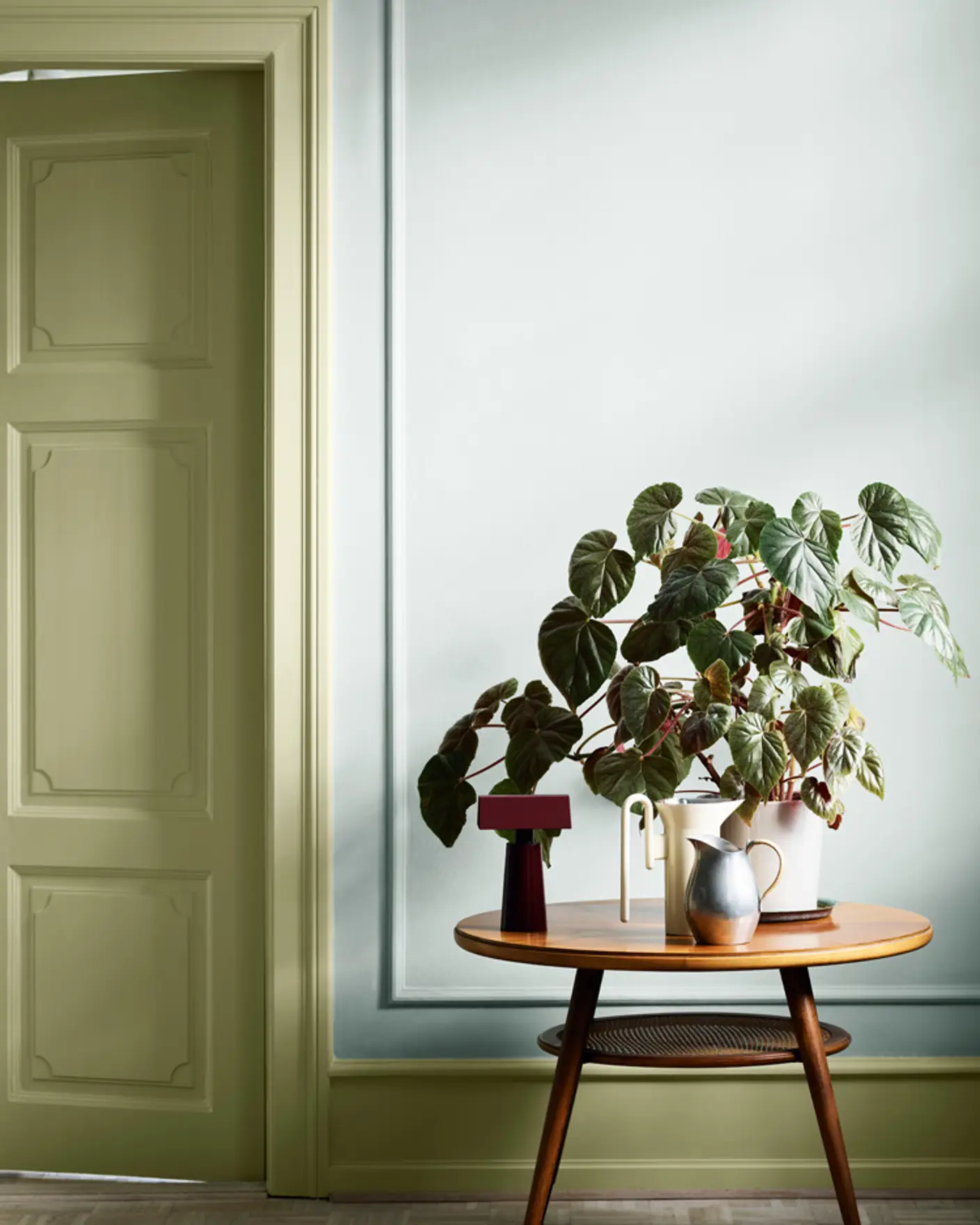 Jotun 6167 Spring Breeze - 8596 Sunny Green