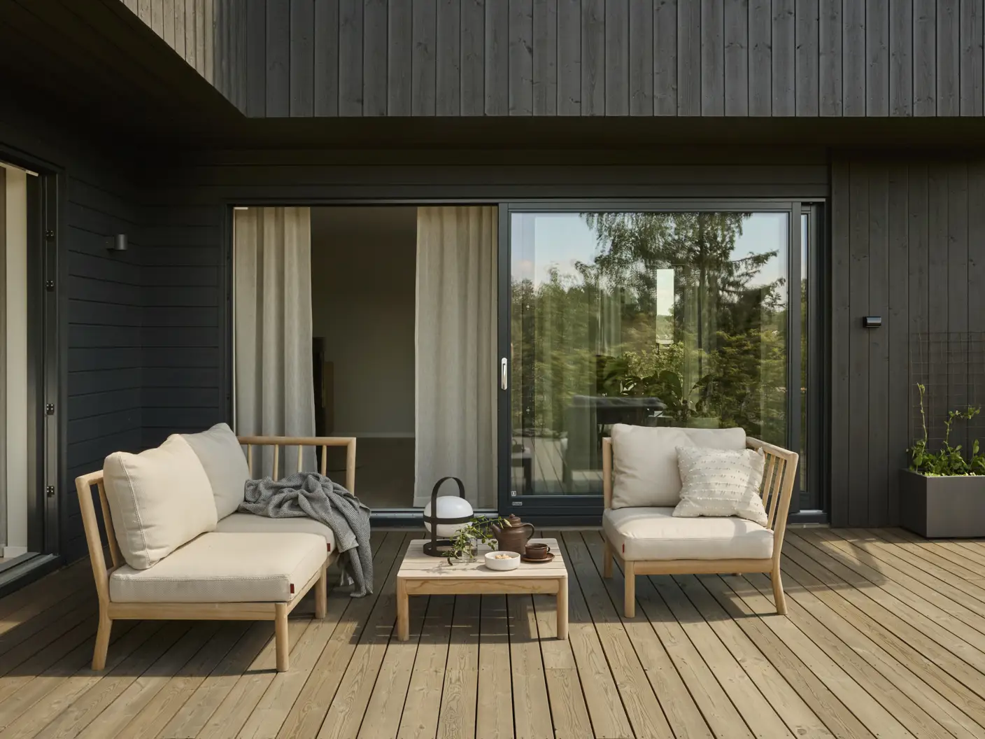 Alt om å beise terrassen