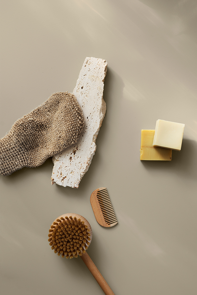 Bad malt i fargen Jotun 1939 Sandbeige med Lady Aqua Matt