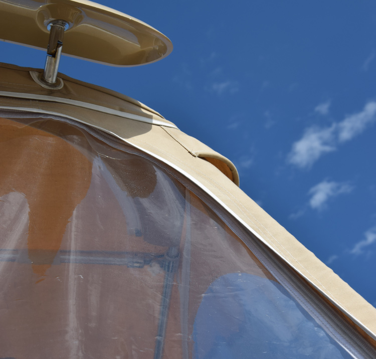 vedlikeholde kalesjen