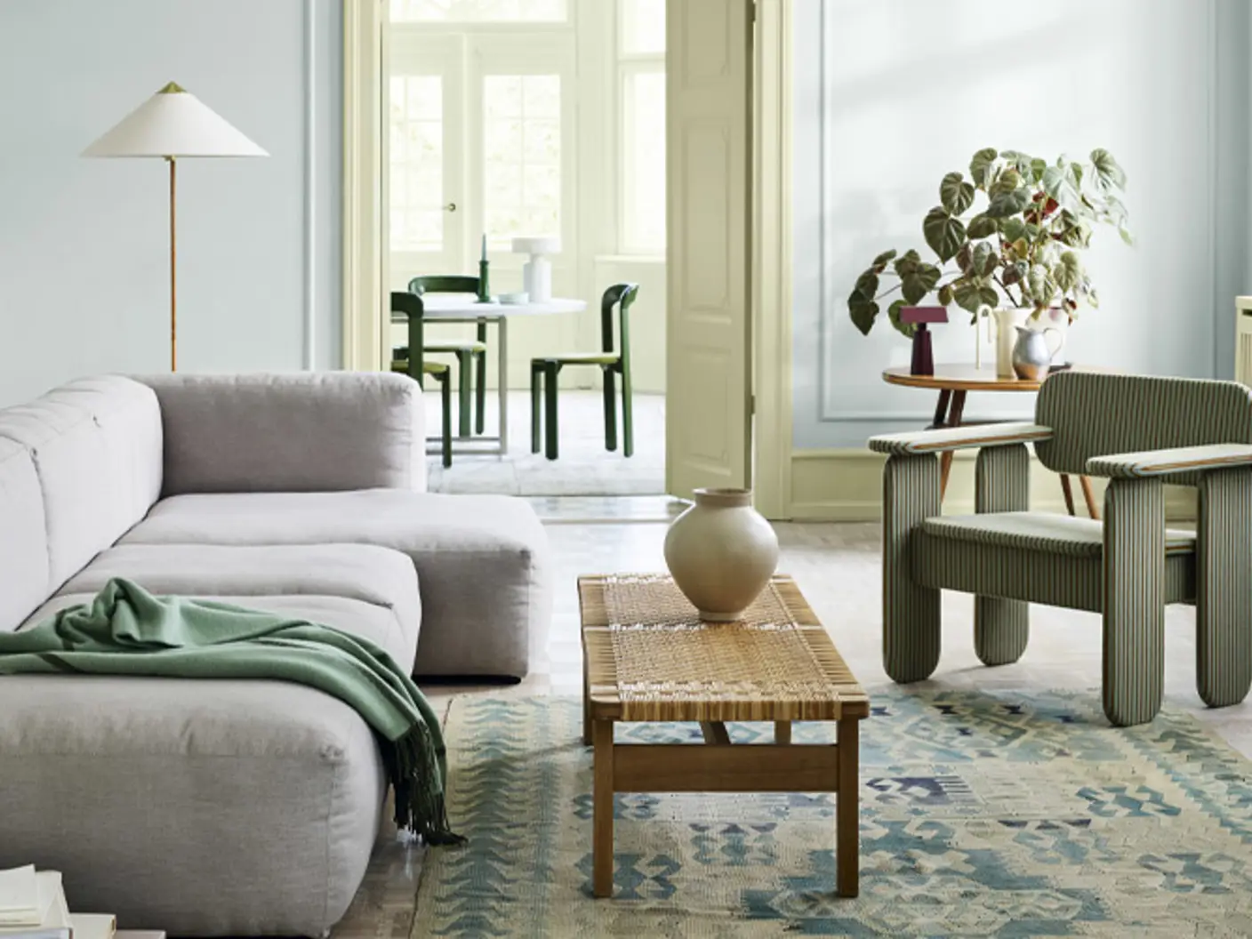 Discover more living room palettes