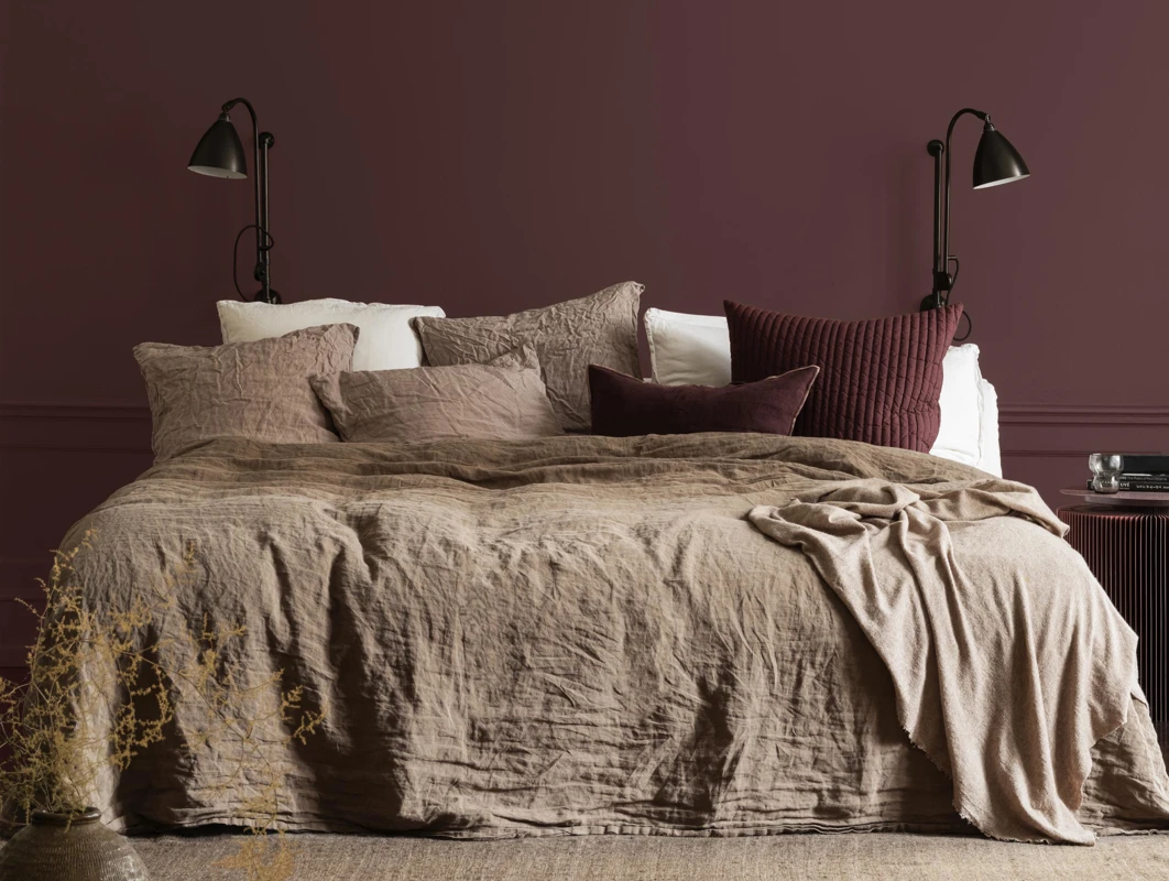 Dark and moody bedroom colours