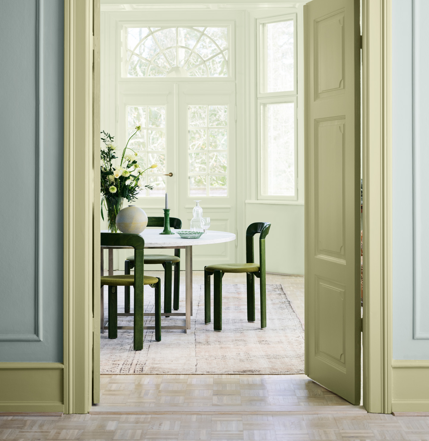 JOTUN 6167 Spring Breeze - JOTUN  8596 Sunny Green