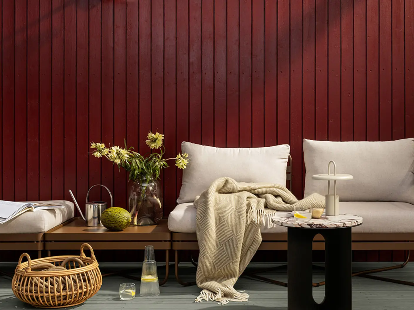 Drygolin Optimal på vegg foran uteplass