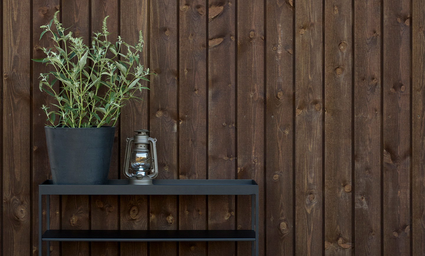 TREBITT WoodCare i fargen 9155 RICH BROWN